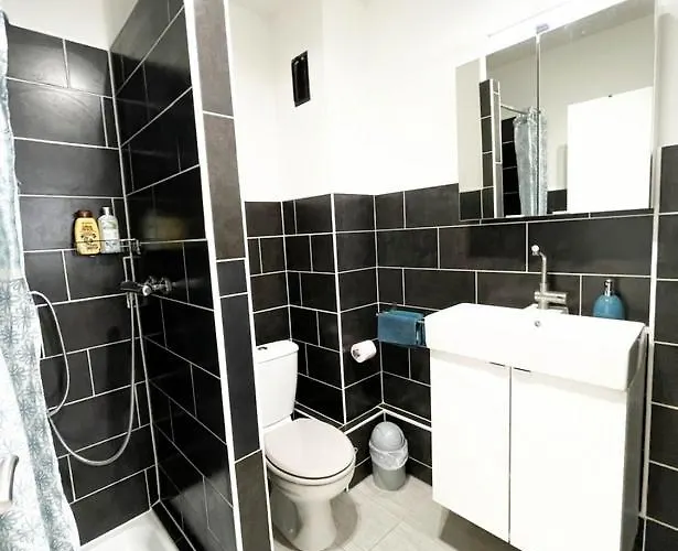 Le Bleu*10' Centre*parking*balcon Apartment